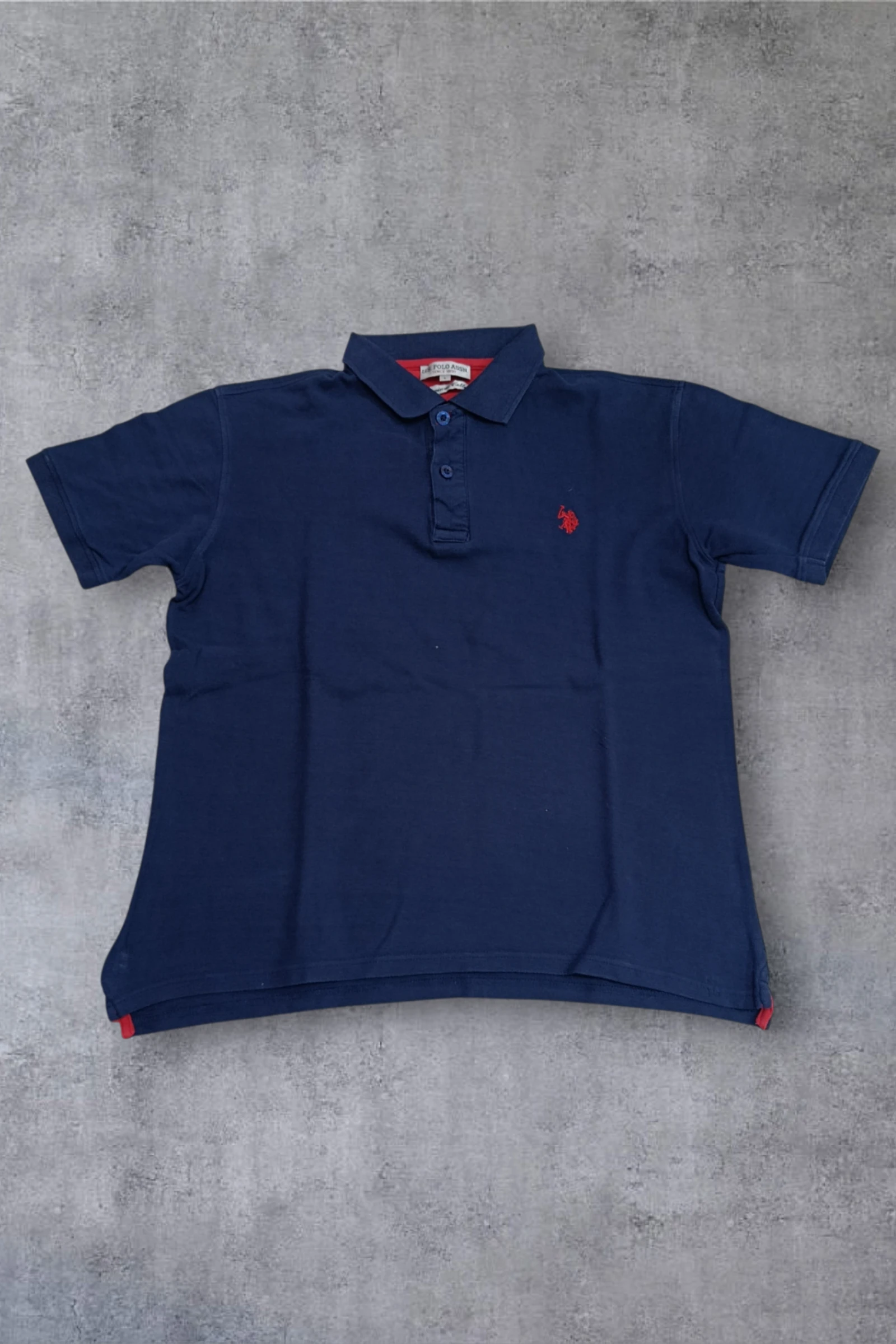 | Polo U.S. Polo Assn. Hombre | Color Azul Marino | Manga Corta | Talla L |